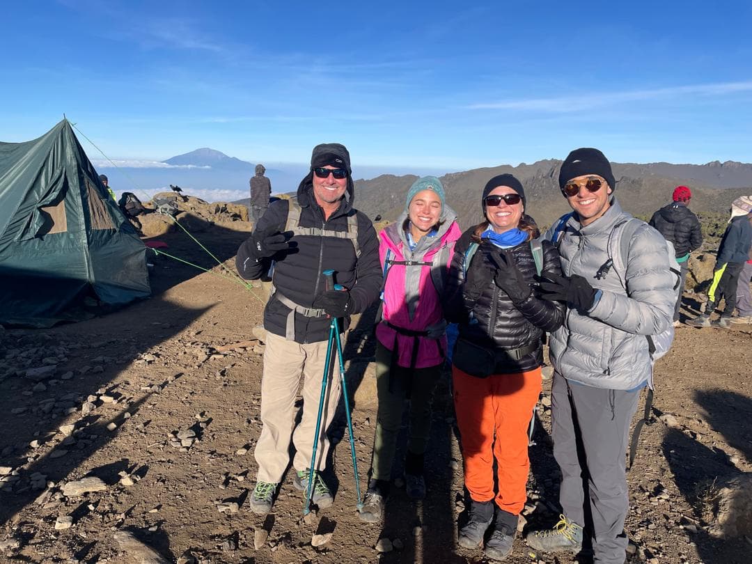 纳特龙湖和Ol Doinyo Lengai冒险徒步旅行